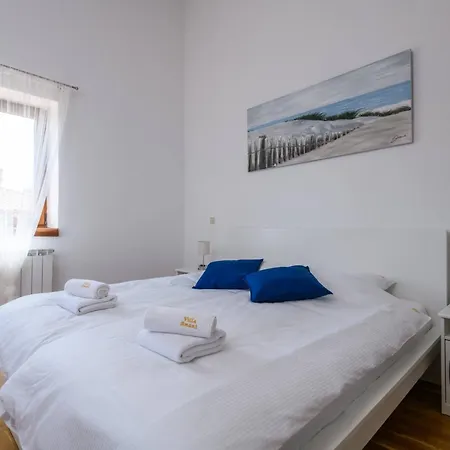 Amani By Interhome Butkovići